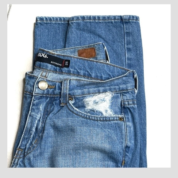 BDG Urban Outfitters Boyfriend Distressed/Destroyed Jeans - Picture 7 of 8